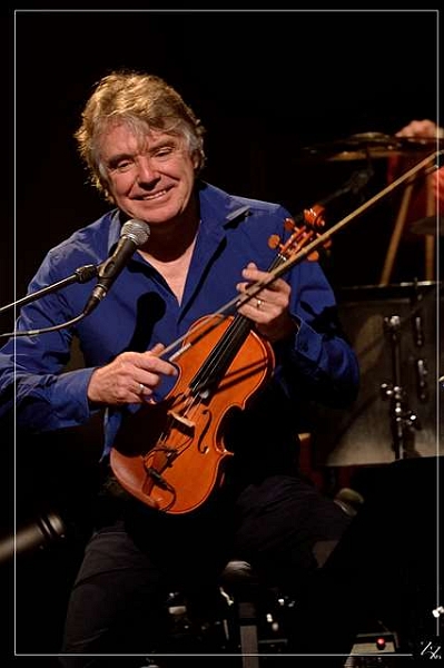 NIK_12873 Didier Lockwood - Violons Barbares - Guo Gan 09-12-2015 (Zz)  (p).jpg